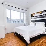 Artistic & Tech Mile End Suites